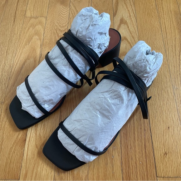 Reformation Alani Block Heel Sandal - Picture 7 of 11